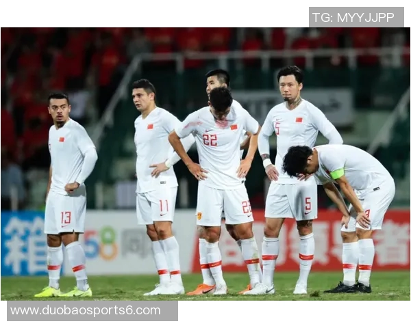 国足球服的设计理念与文化传承探讨如何提升球队形象与球迷认同感 国足球服的设计理念与文化传承探讨如何提升球队形象与球迷认同感